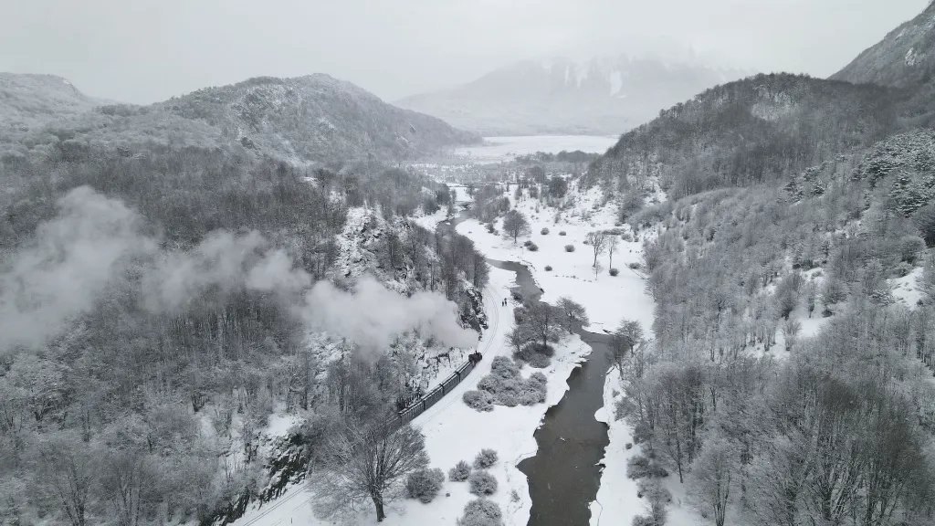 Tren FDM invierno drone.webp