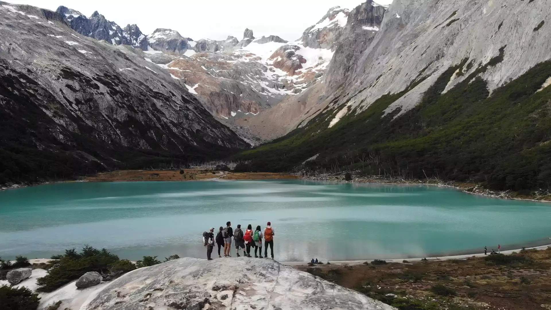 Shore Tour: Trekking Laguna Esmeralda  (Adulto mayor de 13 años)